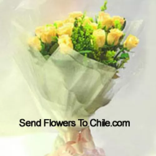 Bunch Of 11 Yellow Roses With Seasonal Fillers